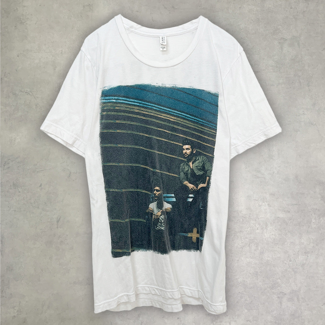 《M》CANVAS キャンバス Dan Shay Tシャツ